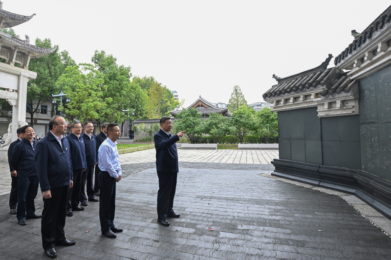 習近平在安徽考察時強調：發揮多重國家發展戰略疊加優勢 奮力譜寫中國式現代化安徽篇章